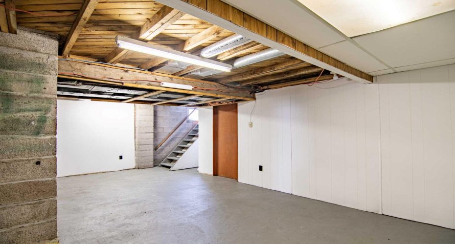 39061 Range Road 220, Rural Stettler No. 6, County of, Alberta T0C 2E0, 3 Bedrooms Bedrooms, ,1 BathroomBathrooms,Agri-business,For Sale,Range Road 220,A2212555