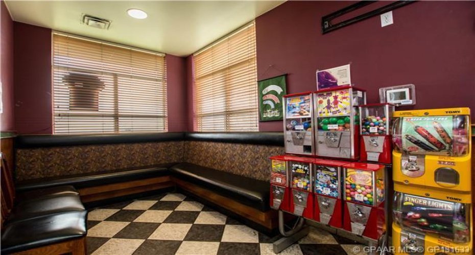 10030 116 Avenue, Grande Prairie, Alberta T8V 7Y9, ,Commercial,For Sale,116,A2224533