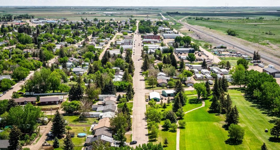 527 9 Avenue, Bassano, Alberta T0J 0B0, ,Land,For Sale,9,A2224548