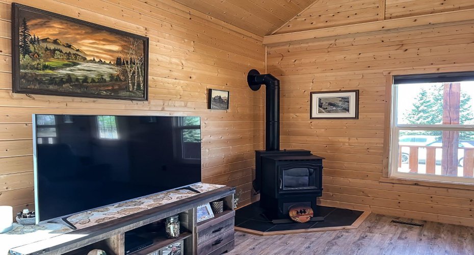 20133 TWP RD 832, St. Isidore, Alberta T0H 1E0, 3 Bedrooms Bedrooms, ,2 BathroomsBathrooms,Residential,For Sale,TWP RD 832,A2221319