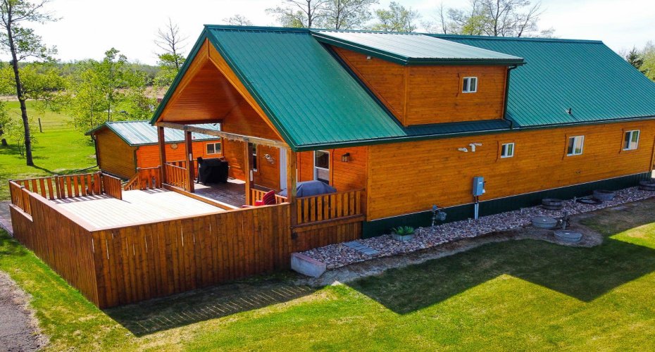 20133 TWP RD 832, St. Isidore, Alberta T0H 1E0, 3 Bedrooms Bedrooms, ,2 BathroomsBathrooms,Residential,For Sale,TWP RD 832,A2221319