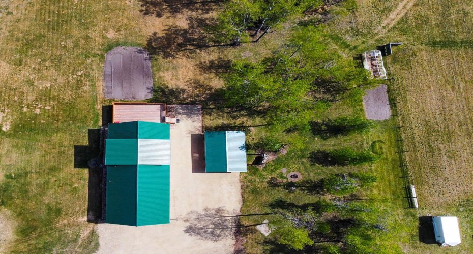 20133 TWP RD 832, St. Isidore, Alberta T0H 1E0, 3 Bedrooms Bedrooms, ,2 BathroomsBathrooms,Residential,For Sale,TWP RD 832,A2221319