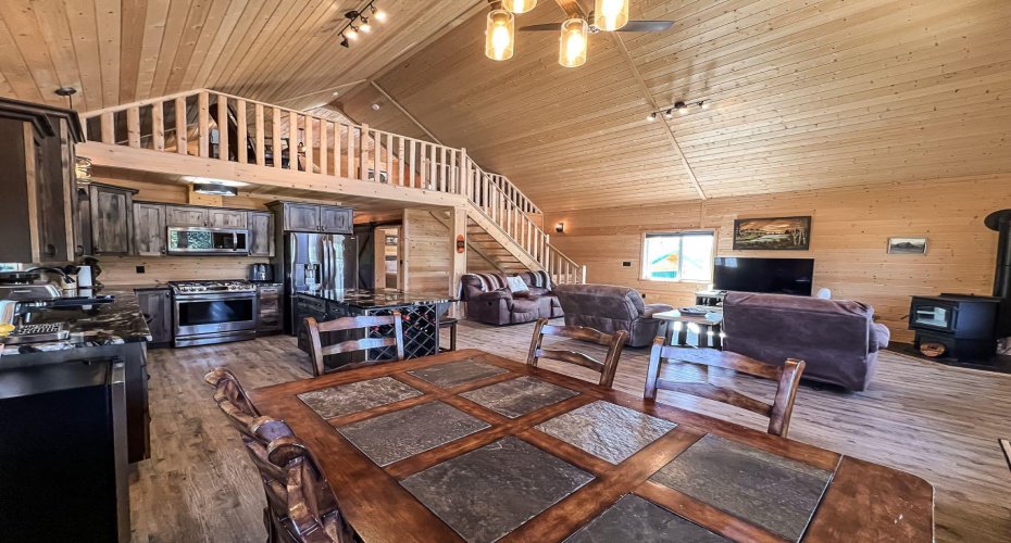 20133 TWP RD 832, St. Isidore, Alberta T0H 1E0, 3 Bedrooms Bedrooms, ,2 BathroomsBathrooms,Residential,For Sale,TWP RD 832,A2221319