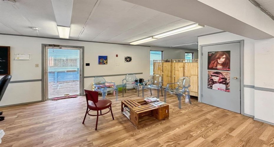 5009 50 Avenue, Valleyview, Alberta T0H3C0, ,Commercial,For Sale,50,A2224780