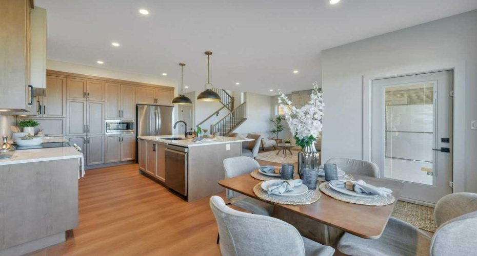 7 Vincent Gate, Sylvan Lake, Alberta T4S 0V7, 3 Bedrooms Bedrooms, ,3 BathroomsBathrooms,Residential,For Sale,Vincent Gate,A2216709