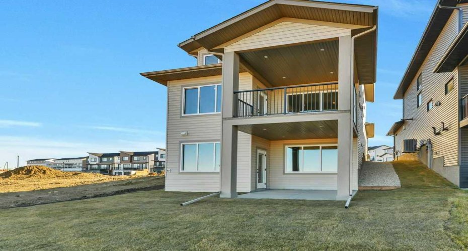 7 Vincent Gate, Sylvan Lake, Alberta T4S 0V7, 3 Bedrooms Bedrooms, ,3 BathroomsBathrooms,Residential,For Sale,Vincent Gate,A2216709