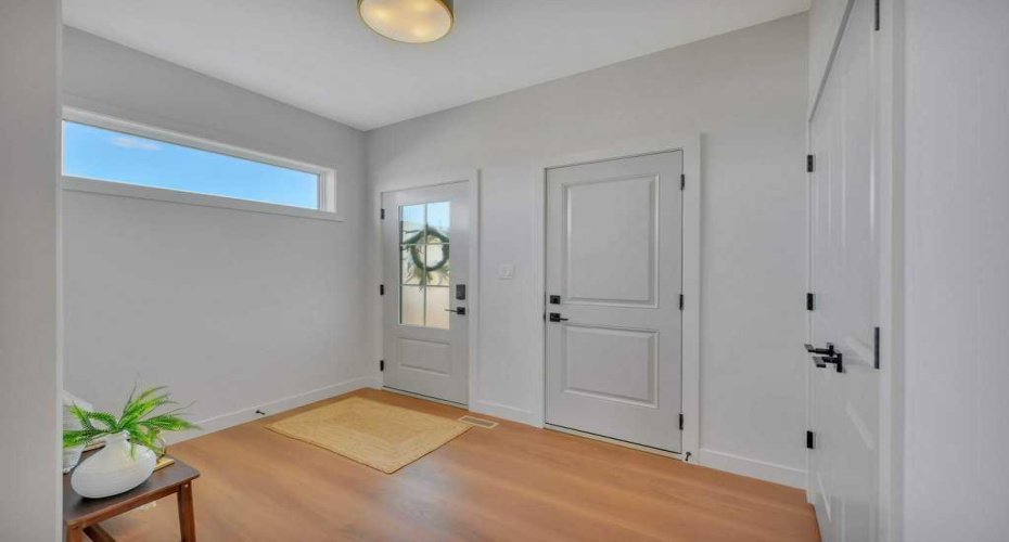 7 Vincent Gate, Sylvan Lake, Alberta T4S 0V7, 3 Bedrooms Bedrooms, ,3 BathroomsBathrooms,Residential,For Sale,Vincent Gate,A2216709