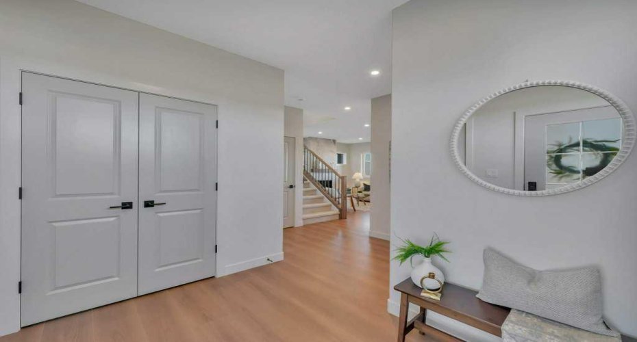 7 Vincent Gate, Sylvan Lake, Alberta T4S 0V7, 3 Bedrooms Bedrooms, ,3 BathroomsBathrooms,Residential,For Sale,Vincent Gate,A2216709