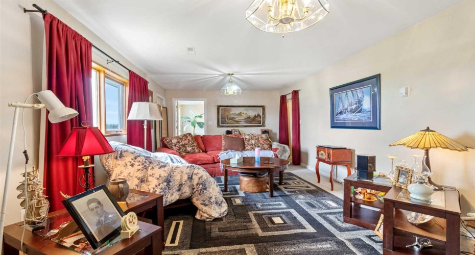 25579 Twp Rd 382, Rural Red Deer County, Alberta T4N 5E2, 5 Bedrooms Bedrooms, ,4 BathroomsBathrooms,Agri-business,For Sale,Twp Rd 382,A2223876