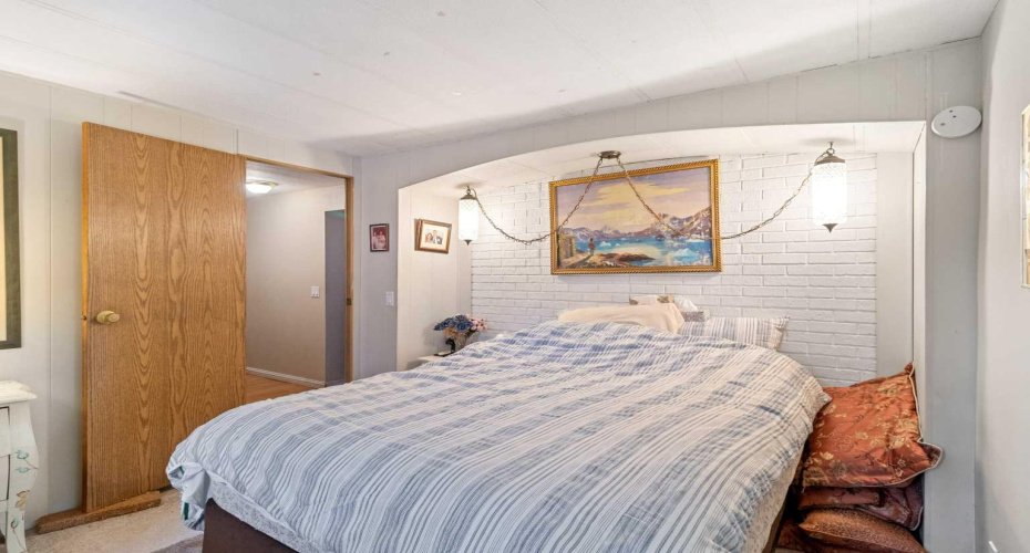 25579 Twp Rd 382, Rural Red Deer County, Alberta T4N 5E2, 5 Bedrooms Bedrooms, ,4 BathroomsBathrooms,Agri-business,For Sale,Twp Rd 382,A2223876