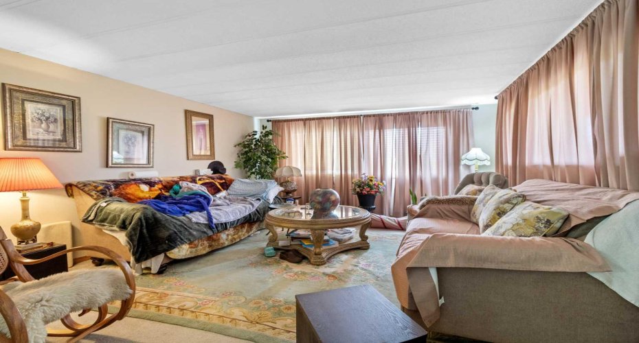 25579 Twp Rd 382, Rural Red Deer County, Alberta T4N 5E2, 5 Bedrooms Bedrooms, ,4 BathroomsBathrooms,Agri-business,For Sale,Twp Rd 382,A2223876