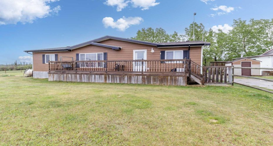 25579 Twp Rd 382, Rural Red Deer County, Alberta T4N 5E2, 5 Bedrooms Bedrooms, ,4 BathroomsBathrooms,Agri-business,For Sale,Twp Rd 382,A2223876