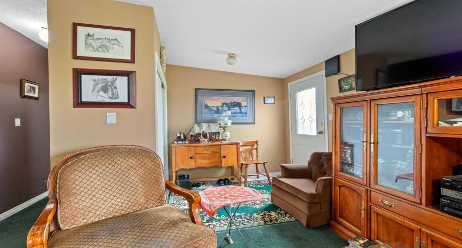 25579 Twp Rd 382, Rural Red Deer County, Alberta T4N 5E2, 5 Bedrooms Bedrooms, ,4 BathroomsBathrooms,Agri-business,For Sale,Twp Rd 382,A2223876