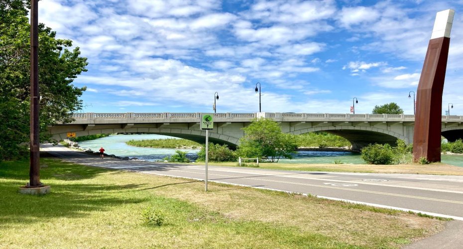 Bow River & Pathway
