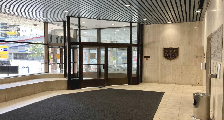 Bright Welcoming Foyer