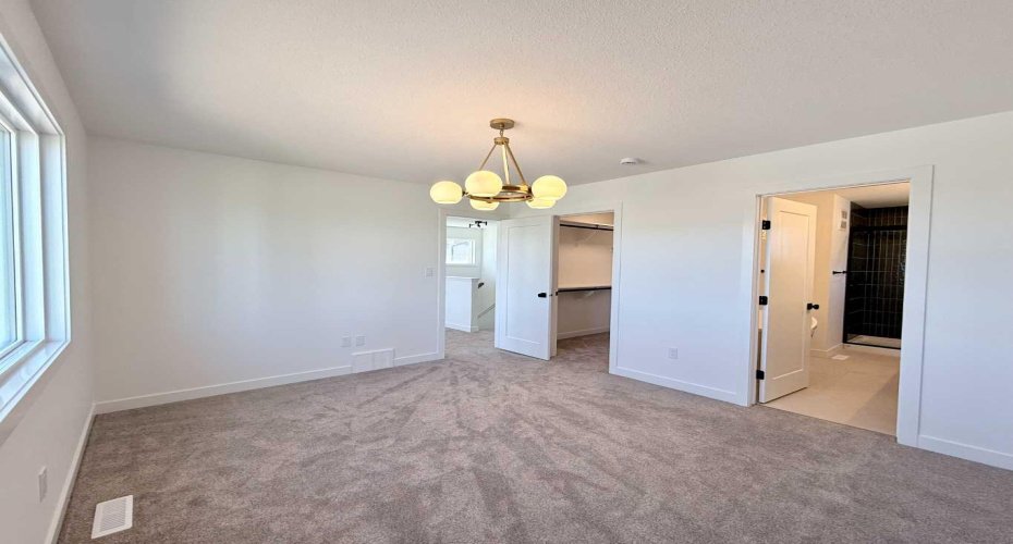 10210 67 Avenue, Grande Prairie, Alberta T8W 0K7, 3 Bedrooms Bedrooms, ,3 BathroomsBathrooms,Residential,For Sale,67,A2215994