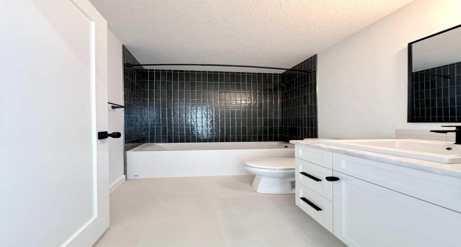 10210 67 Avenue, Grande Prairie, Alberta T8W 0K7, 3 Bedrooms Bedrooms, ,3 BathroomsBathrooms,Residential,For Sale,67,A2215994