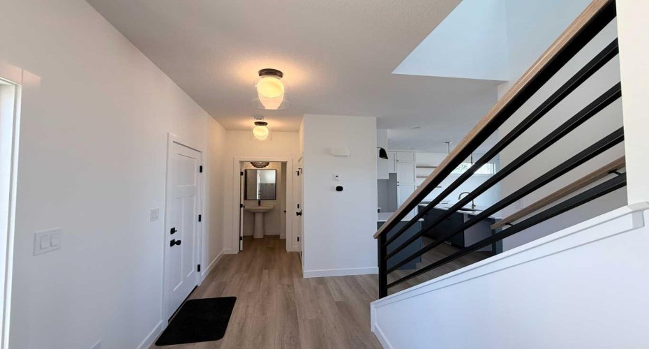 10210 67 Avenue, Grande Prairie, Alberta T8W 0K7, 3 Bedrooms Bedrooms, ,3 BathroomsBathrooms,Residential,For Sale,67,A2215994