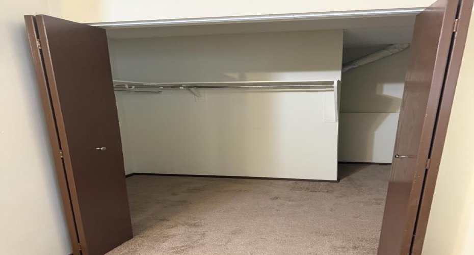 4607 73 Street, Calgary, Alberta T3B2M3, ,Commercial,For Sale,73,A2225168