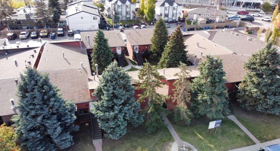 4607 73 Street, Calgary, Alberta T3B2M3, ,Commercial,For Sale,73,A2225168