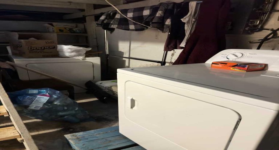 902 7 Avenue, Wainwright, Alberta T9W1C8, 2 Bedrooms Bedrooms, ,1 BathroomBathrooms,Residential,For Sale,7,A2225448