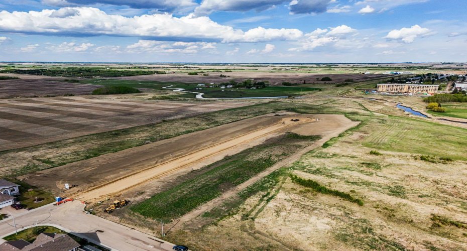 5728 55 Avenue, Camrose, Alberta T4V 4V4, 2 Bedrooms Bedrooms, ,2 BathroomsBathrooms,Residential,For Sale,55,A2225532