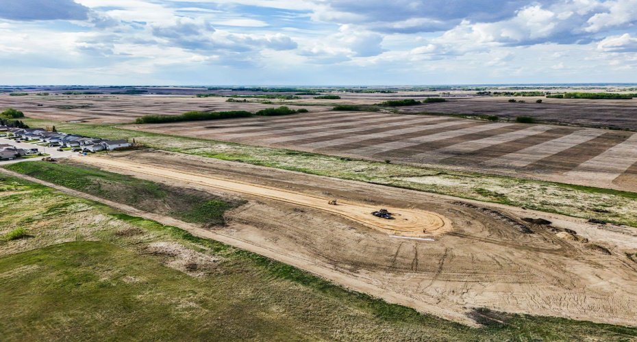 5728 55 Avenue, Camrose, Alberta T4V 4V4, 2 Bedrooms Bedrooms, ,2 BathroomsBathrooms,Residential,For Sale,55,A2225532