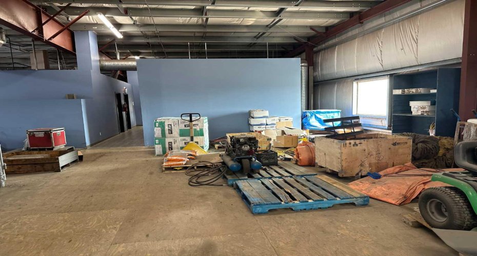8002 105 Street, Clairmont, Alberta T0H 0W0, ,Commercial,For Lease,105,A2224986