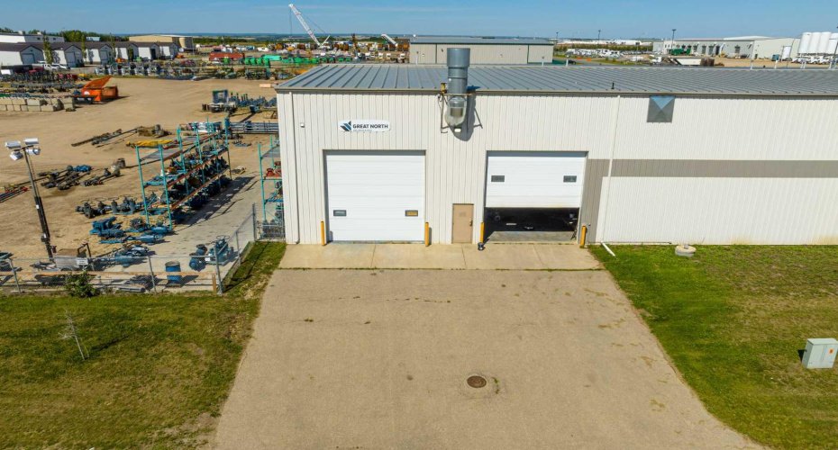 8002 105 Street, Clairmont, Alberta T0H 0W0, ,Commercial,For Lease,105,A2224986