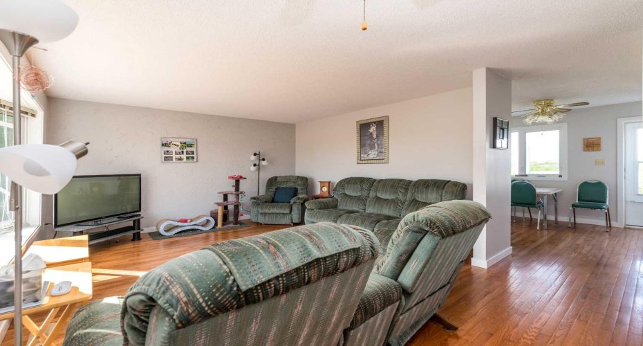 326506 TWP RD 500A, Rural, Saskatchewan S0M 1R0, 4 Bedrooms Bedrooms, ,2 BathroomsBathrooms,Residential,For Sale,326506 TWP RD 500A,A2225750