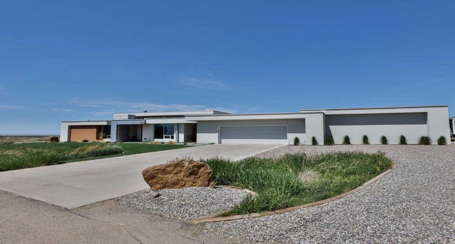 403 Meadow Lark Drive, Rural Lethbridge County, Alberta T1J 5R8, 4 Bedrooms Bedrooms, ,5 BathroomsBathrooms,Residential,For Sale,Meadow Lark,A2225401