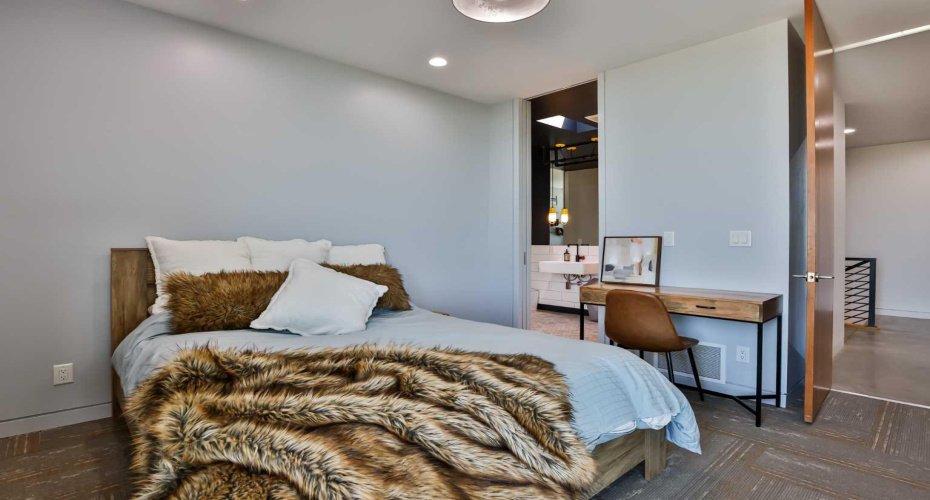 Bed 2