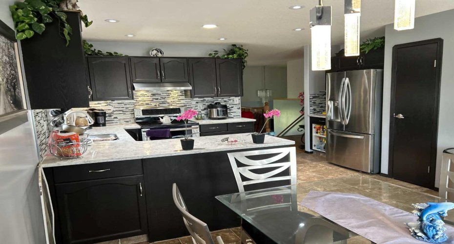 3 Upland Road, Brooks, Alberta T1R 0P8, 3 Bedrooms Bedrooms, ,2 BathroomsBathrooms,Residential,For Sale,Upland,A2226242