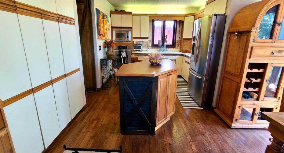 241054 Range Road 260, Rural Wheatland County, Alberta T1P 0Y6, 5 Bedrooms Bedrooms, ,3 BathroomsBathrooms,Residential,For Sale,Range Road 260,A2226490