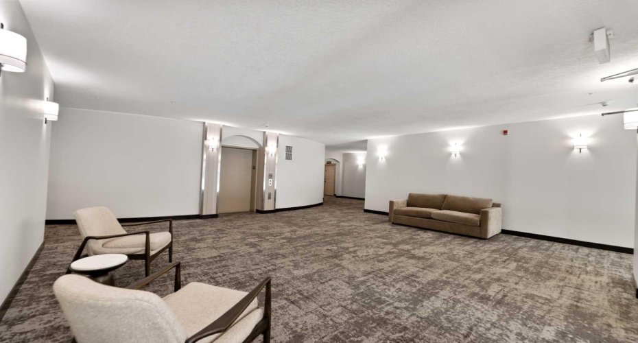 24 Hemlock Crescent, Calgary, Alberta T3C 2Z1, 2 Bedrooms Bedrooms, ,2 BathroomsBathrooms,Residential,For Sale,Hemlock,A2224848