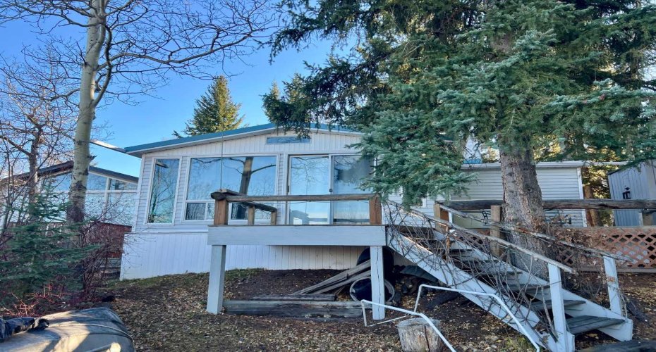 4 Lee Lake Road, Rural Pincher Creek No. 9, M.D. of, Alberta T0K 1W0, 3 Bedrooms Bedrooms, ,1 BathroomBathrooms,Residential,For Sale,Lee Lake,A2177979
