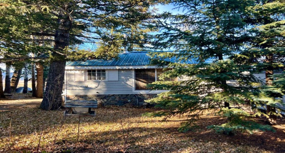 4 Lee Lake Road, Rural Pincher Creek No. 9, M.D. of, Alberta T0K 1W0, 3 Bedrooms Bedrooms, ,1 BathroomBathrooms,Residential,For Sale,Lee Lake,A2177979