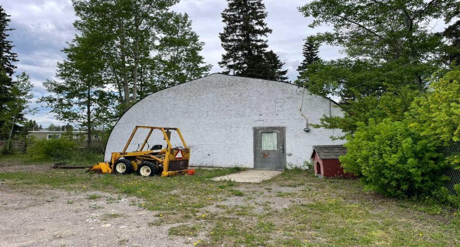 203 Maurer Drive, Hinton, Alberta T7V 2C4, 5 Bedrooms Bedrooms, ,2 BathroomsBathrooms,Residential,For Sale,Maurer,A2187720