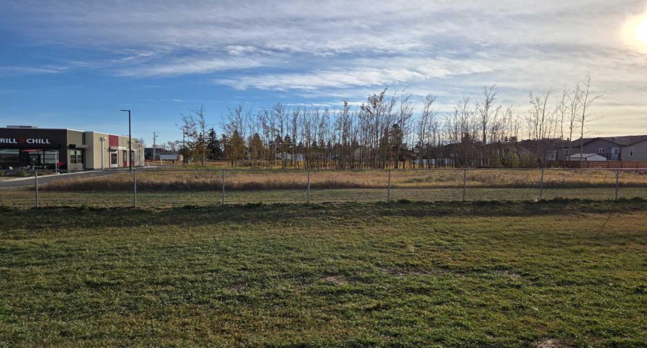 2412 20th Street, Didsbury, Alberta T0M0A2, ,Commercial,For Sale,Dairy Queen,20th,A2224725