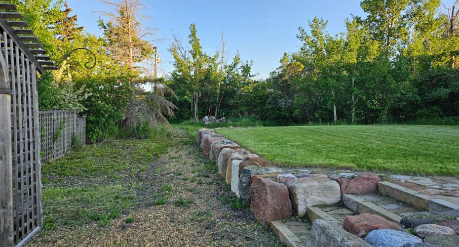 5314 MUNICIPAL ROAD, Coronation, Alberta T0C1C0, 5 Bedrooms Bedrooms, ,3 BathroomsBathrooms,Residential,For Sale,MUNICIPAL ROAD,A2223635