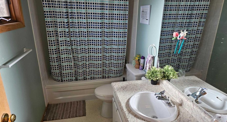 5314 MUNICIPAL ROAD, Coronation, Alberta T0C1C0, 5 Bedrooms Bedrooms, ,3 BathroomsBathrooms,Residential,For Sale,MUNICIPAL ROAD,A2223635