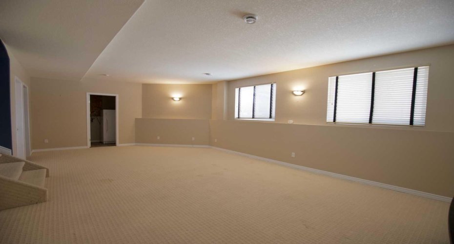 110 GUIMOND Place, Hinton, Alberta T7V2C5, 4 Bedrooms Bedrooms, ,3 BathroomsBathrooms,Residential,For Sale,GUIMOND,A2227524