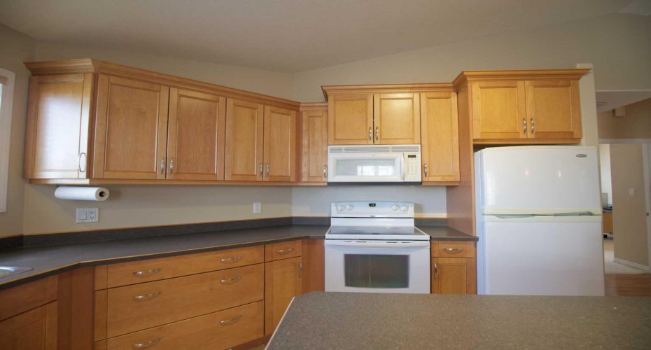 110 GUIMOND Place, Hinton, Alberta T7V2C5, 4 Bedrooms Bedrooms, ,3 BathroomsBathrooms,Residential,For Sale,GUIMOND,A2227524