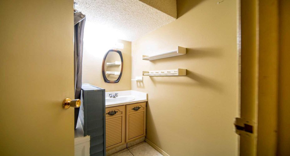 1601 5 Avenue, Wainwright, Alberta T9W 1J3, 4 Bedrooms Bedrooms, ,3 BathroomsBathrooms,Residential,For Sale,5,A2228342