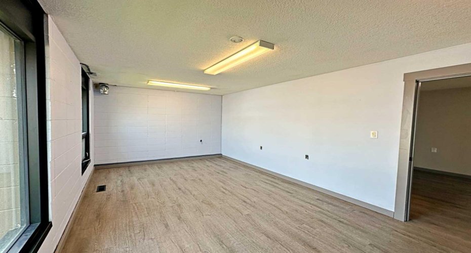 8121 Fraser Avenue, Fort McMurray, Alberta T9H 1W5, ,Commercial,For Lease,Fraser,A2227429