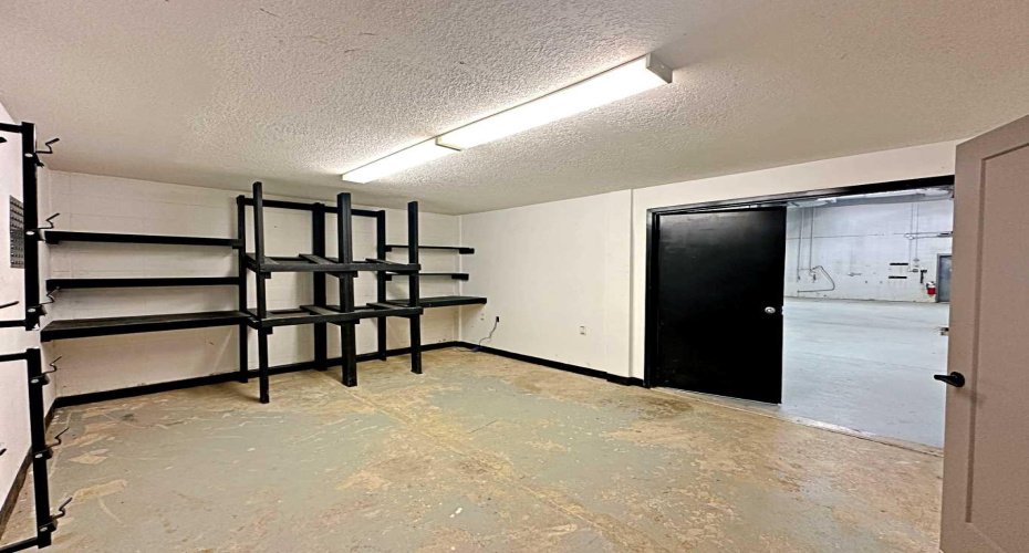 8121 Fraser Avenue, Fort McMurray, Alberta T9H 1W5, ,Commercial,For Lease,Fraser,A2227429