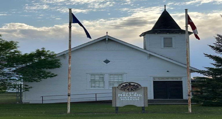 Museum across the Road