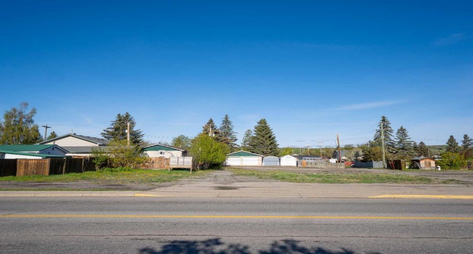 309 GOVERNMENT Road, Diamond Valley, Alberta T0L 0H0, ,Commercial,For Sale,GOVERNMENT,A2221577