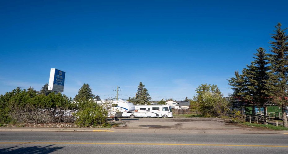 309 GOVERNMENT Road, Diamond Valley, Alberta T0L 0H0, ,Commercial,For Sale,GOVERNMENT,A2221577