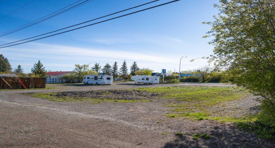 309 GOVERNMENT Road, Diamond Valley, Alberta T0L 0H0, ,Commercial,For Sale,GOVERNMENT,A2221577